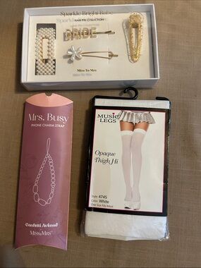 NWT Bridal Accessories